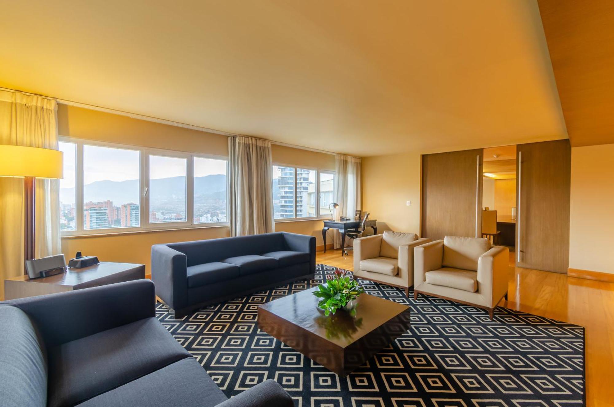 Intercontinental Medellin - Movich By Ihg Hotel Eksteriør billede